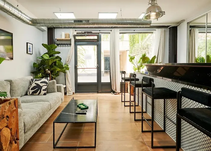 Loods - Rdc G * Paris